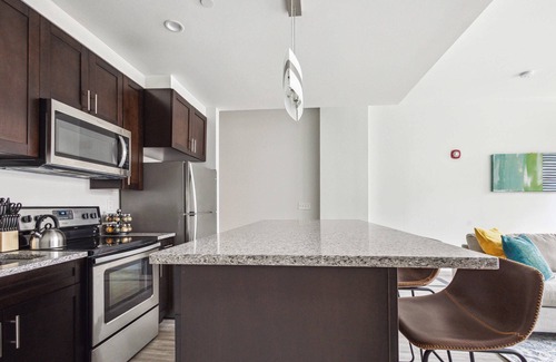 Downtown Detroit Apartment | Executive Downtown Retreat