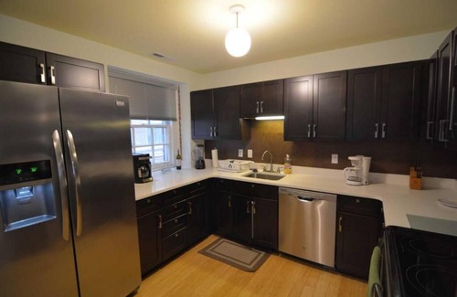 Downtown Baltimore Apartment | Executive furnished rentals at Light St