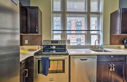 Downtown Baltimore Apartment | Executive furnished rentals at Light St