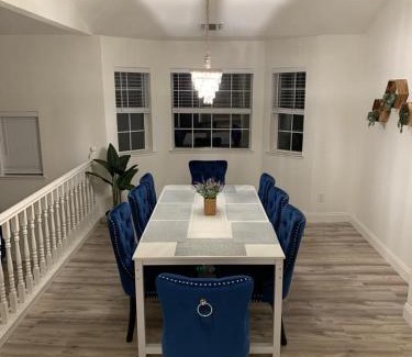 Folsom Villa | Executive home in a serene park like setting