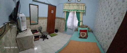Bandung House | Executive home stay hotel guest house syariah bandung