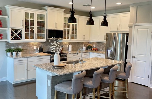 Oldsmar House | EXECUTIVE HOME with RESORT POOL in the heart of Tampa Bay