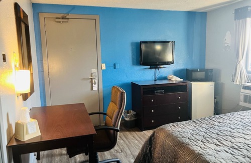 Owatonna Hotel | Executive Inn By Belvilla Owatonna Hwy 35