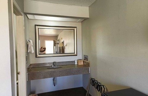 Kilgore Hotel | Executive Inn by OYO Kilgore North