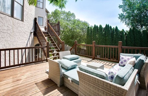 Plymouth House | Executive Plymouth Home With Large Private Pool & Billiards Room