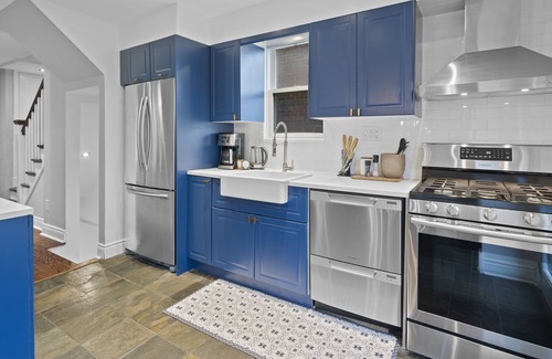 East York House | Executive Rental - Downtown Toronto