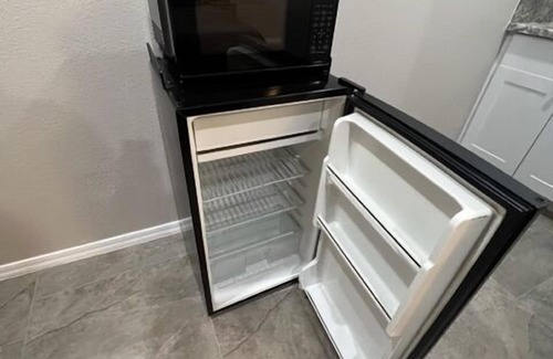 Tucson House | Executive Suite #2 with Parking