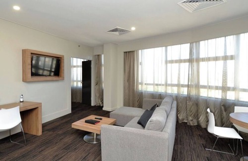 Townsville Hotel | Executive Suite CBD Townsville