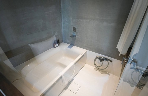 Nagaokakyo Hotel | Executive twin Room only eco plan/Nagaokakyo Kyōto