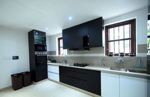Kuilapalayam Villa | Executive Villa Room at Meadows