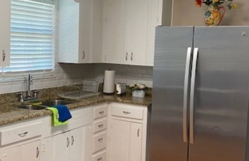 Shearer Hills - Ridgeview House | exelente casa completa a 5 min del aeropuerto y north star mall