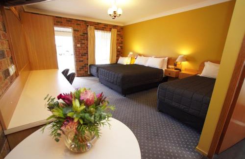 Griffith Hotel | Exies Bagtown