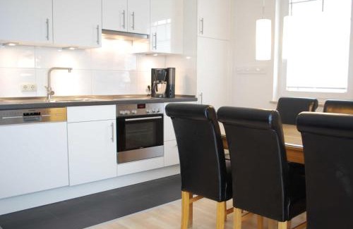 Nienhagen Apartment | Exkl App Kliff am Meer, W-LAN, Balkon