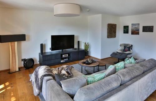 Laax Apartment | Exklusive Ferienwohnung Im Hotel Mit Wellness