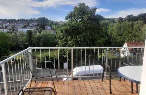 Melsungen Apartment | Exklusive Wohnoase mit 3 Schlafzimmern MwSt ausweisbar großer Balkon in toller Lage von Melsungen