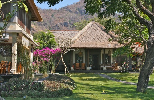 Pemuteran Villa | Exotic Beachfront Villa in the Serene North