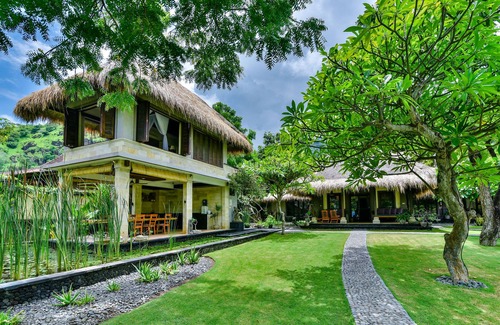 Pemuteran Villa | Exotic Beachfront Villa in the Serene North