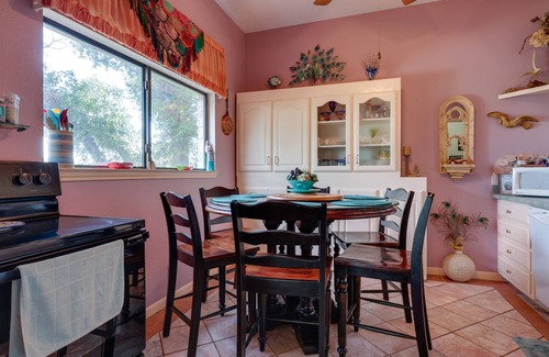 Canyon Lake House | Exotic Home w/Patio & Grill: Walk to Canyon Lake!
