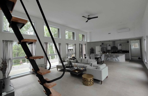 Nominingue House | Expansive Lakefront modern retreat nestled by nature, huge windows ,4 bedroom