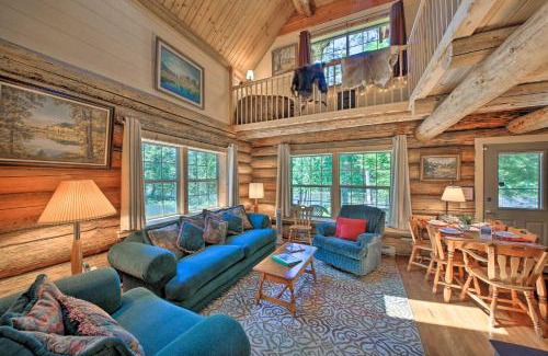 Bonners Ferry House | Expansive Moyie Riverfront Cabin - Pets Welcome!