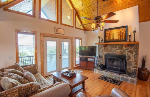 Piney Creek House | Expansive Porches with Views, Fireplaces, Comm Rec Center