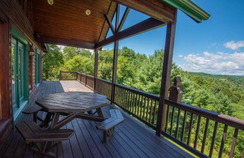 Piney Creek House | Expansive Porches with Views, Fireplaces, Comm Rec Center