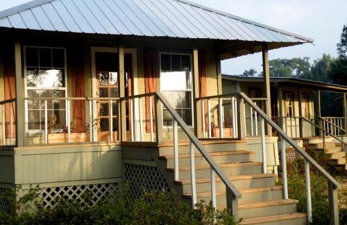 Covington House | Expansive Vacation Lodge Rental for 60 Guests in Covington, Louisiana