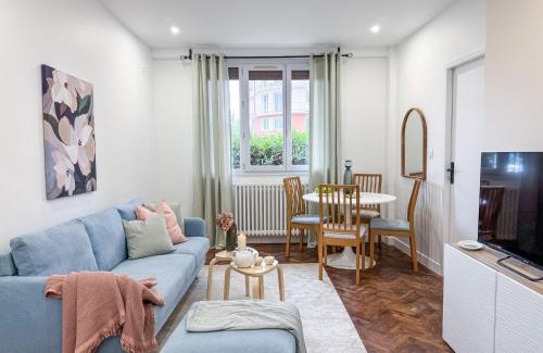 Croix de Pierre Apartment | Expat Renting - Le Muret - Familial - Centre ville