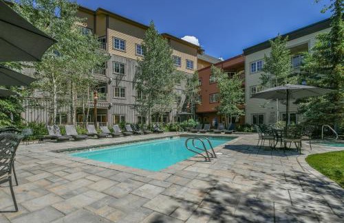 River Run House | Expedition Station 8590 by SummitCove Lodging