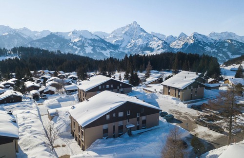 Mitloedi Apartment | "Experience Comfort and Adventure at Apartment Kaiser in Amden, Switzerland!"
