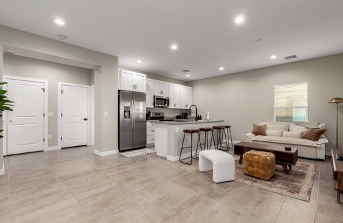 Alhambra House | Experience comfort in the Stunning Lawrence, a spacious 2-bedroom, 2-bathroom retreat