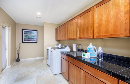 Paradise Heights House | Experience luxury in Central Scottsdale with heated pool, sports court, & slide!