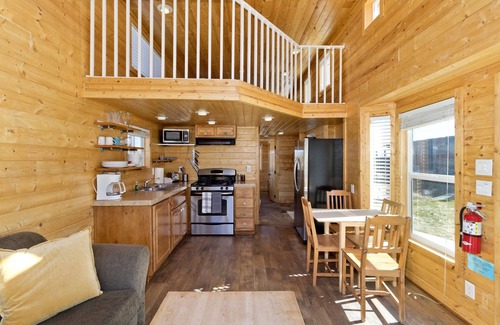 Mammoth Lakes Cabin | Experience Mammoth Lakes like no other; no shared walls, 360 views, quiet.