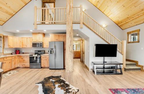 Bigfork House | Experience Montana Cabins - Big Sky Cabin #1