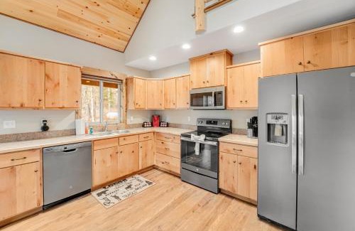 Bigfork House | Experience Montana Cabins - Big Sky Cabin #1