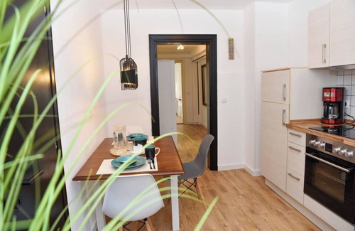 Langeneß Apartment | Experience relaxing days in our cozy 3-room apartment on Langeneß.