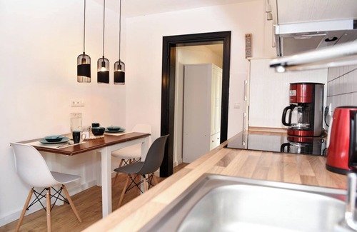 Langeneß Apartment | Experience relaxing days in our cozy 3-room apartment on Langeneß.