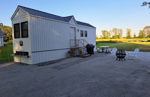 Franklin County House | Experience Romance and Relaxation in Our Charming Tiny House on Lake Champlain