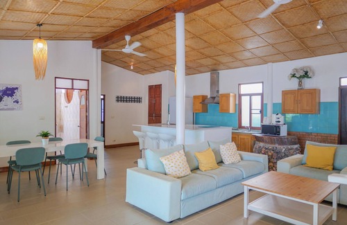 Taling Ngam Villa | Experience serene sunsets, private beach access, and tropical luxury in this renovated Thai house.