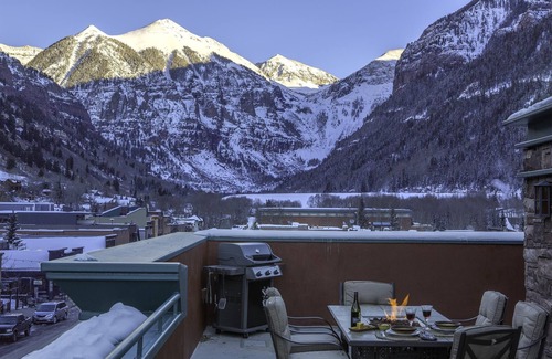 Telluride Condo | Experience "The RoofTop", a Super Cool Penthouse, inspiring views, huge deck!