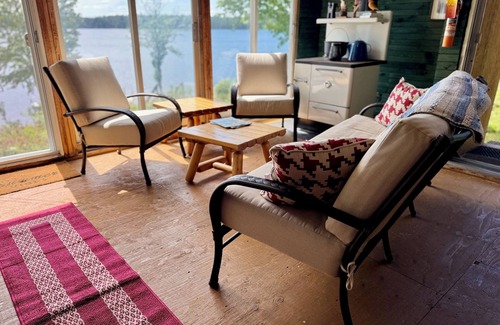 Cochrane Cottage | Experience True Solitude in this Gorgeous Wilderness Log Cabin