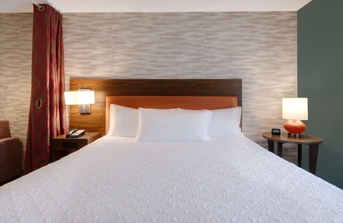 University House | Experience Waco: Suite w/Kitchen & Outdoor Spaces