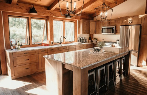 Northern Ontario Cottage | Explore Adventure Island