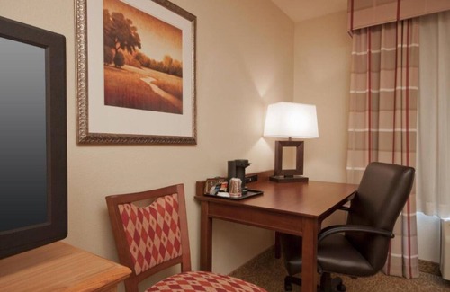 Quad Cities House | Explore the Bettendorf area from ourroom in Davenport