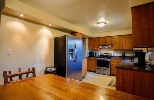 Normalville House | Explore the Laurel Highlands at Mill Run Manor!