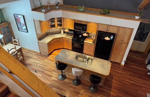 Victor House | Explore the Tetons from to this pet friendly home with room for the whole family