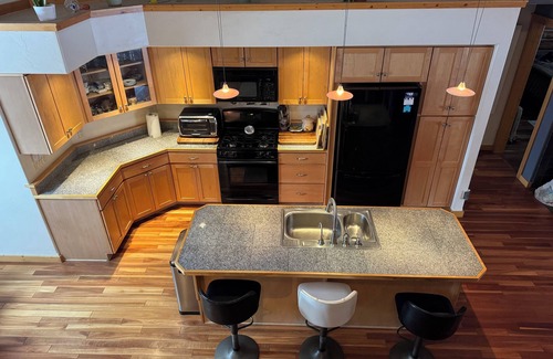 Victor House | Explore the Tetons from to this pet friendly home with room for the whole family