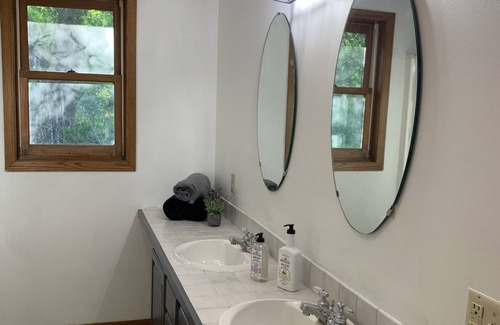 International Falls House | Explore the North Country with a comfortable home in town