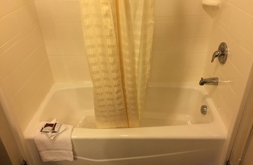 Wharton Hotel | Express Inn