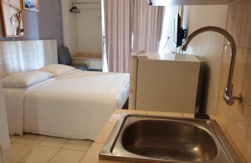 Serpong Apartment | Expressia Stay at Serpong Greenview Apartment